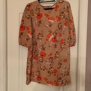 BEAUTIFUL SHIFT LINED DRESS